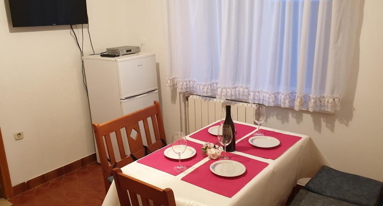 Sweet Apartment In Pomer Kültér fotó